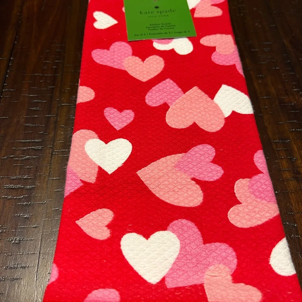 Kate Spade New York Red and Pink Heart Kitchen Towels and Mini Mitts